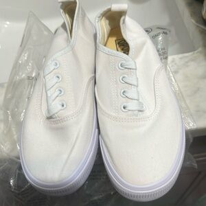 Opoee shoes